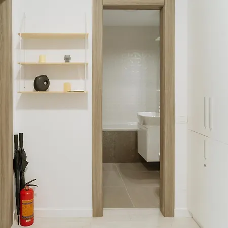 Apartament 21 With Parking Lujerului *