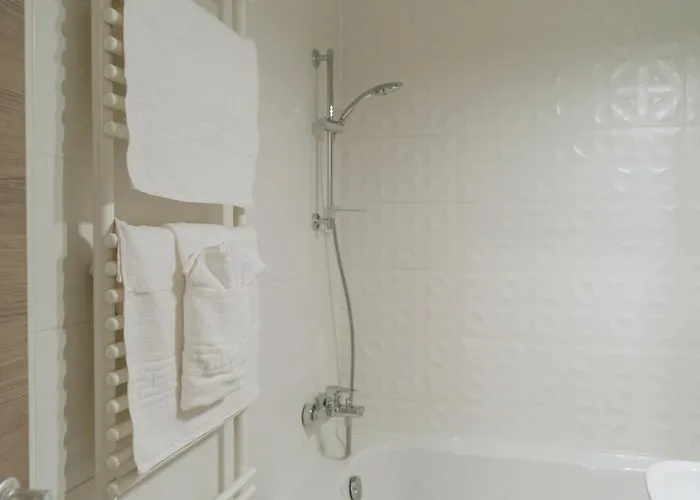 21 With Parking Lujerului *