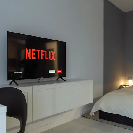 Apartman 21 With Parking Lujerului