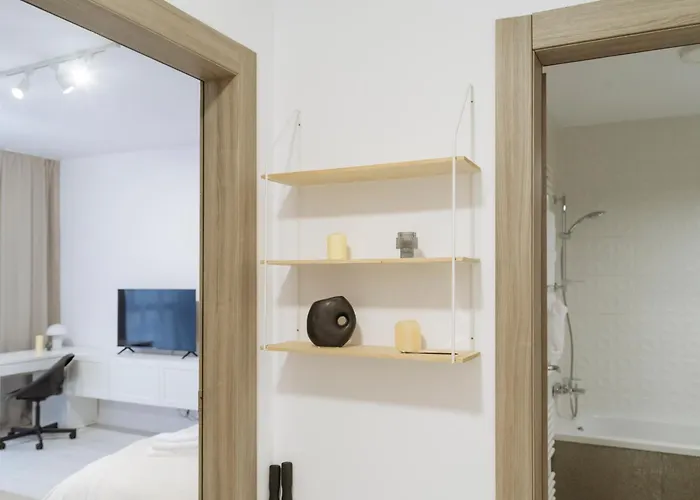 Apartman 21 With Parking Lujerului *