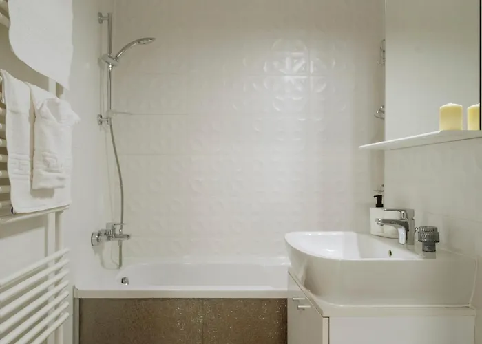 21 With Parking Lujerului Apartman