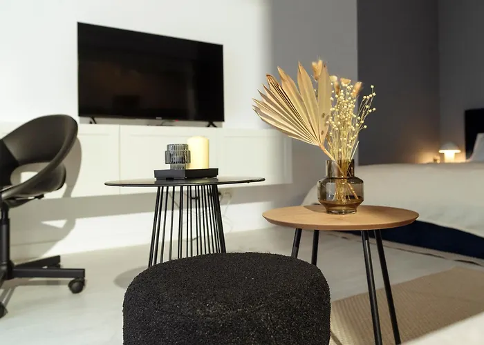 Apartman 21 With Parking Lujerului *