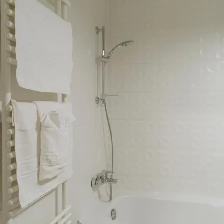 21 With Parking Lujerului *